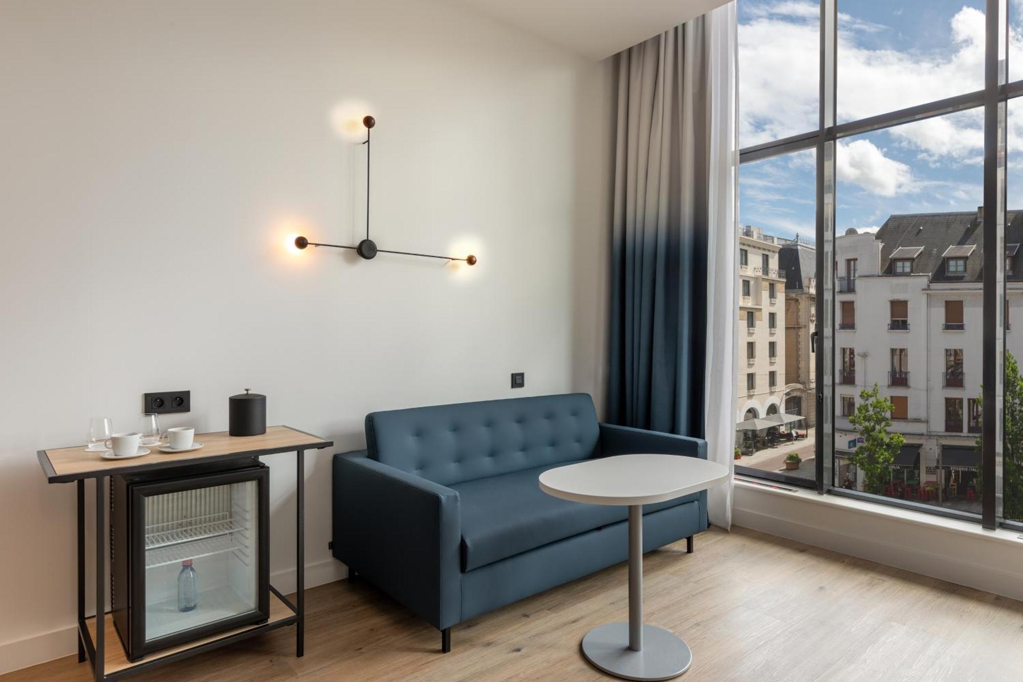 Aloft Hotel Dijon By Marriott Exterior foto